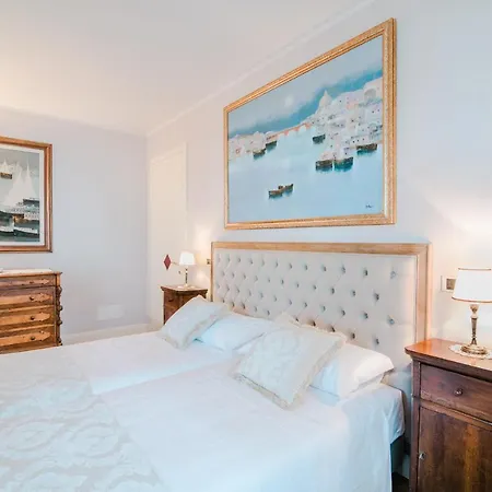 Castel Morino Bed & Breakfast Sona